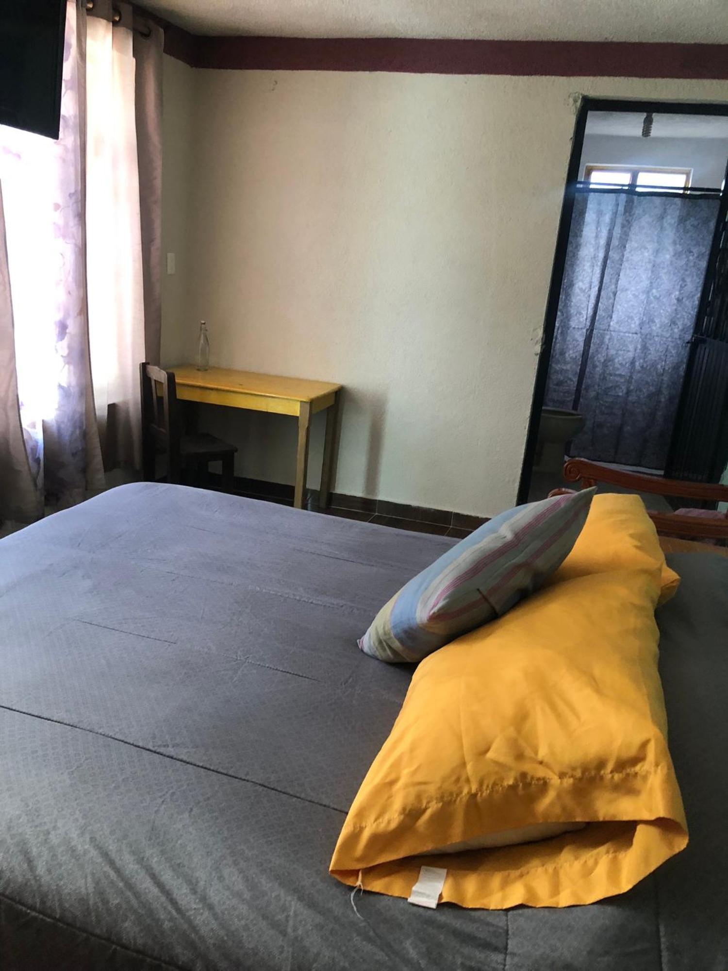 Hostal Casa Gaia Сан-Кристобаль-де-Ла-Касас Экстерьер фото