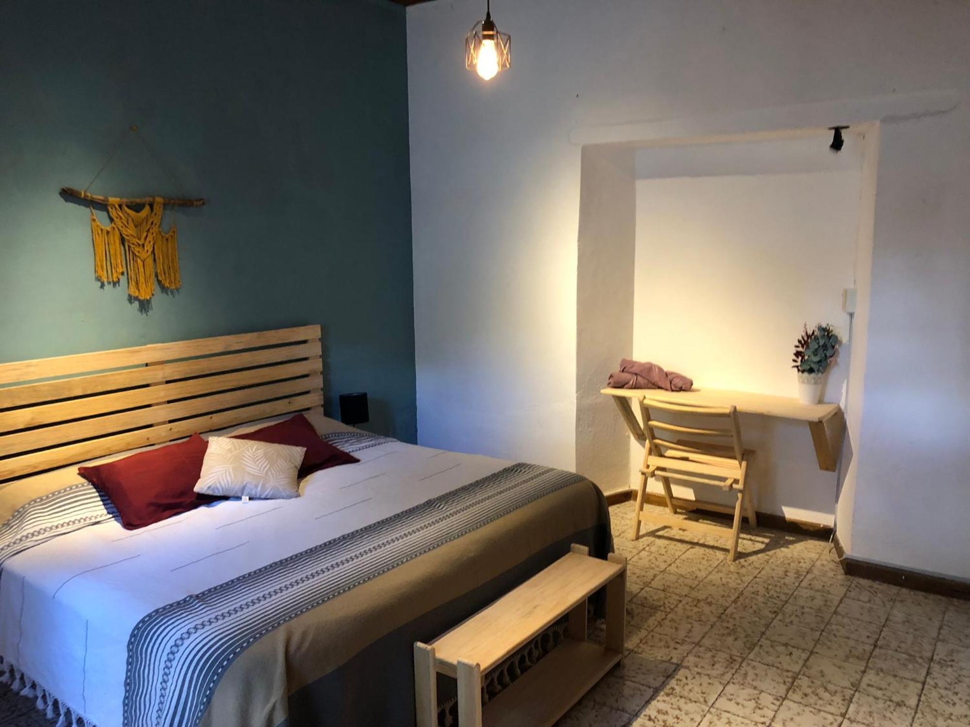 Hostal Casa Gaia Сан-Кристобаль-де-Ла-Касас Экстерьер фото