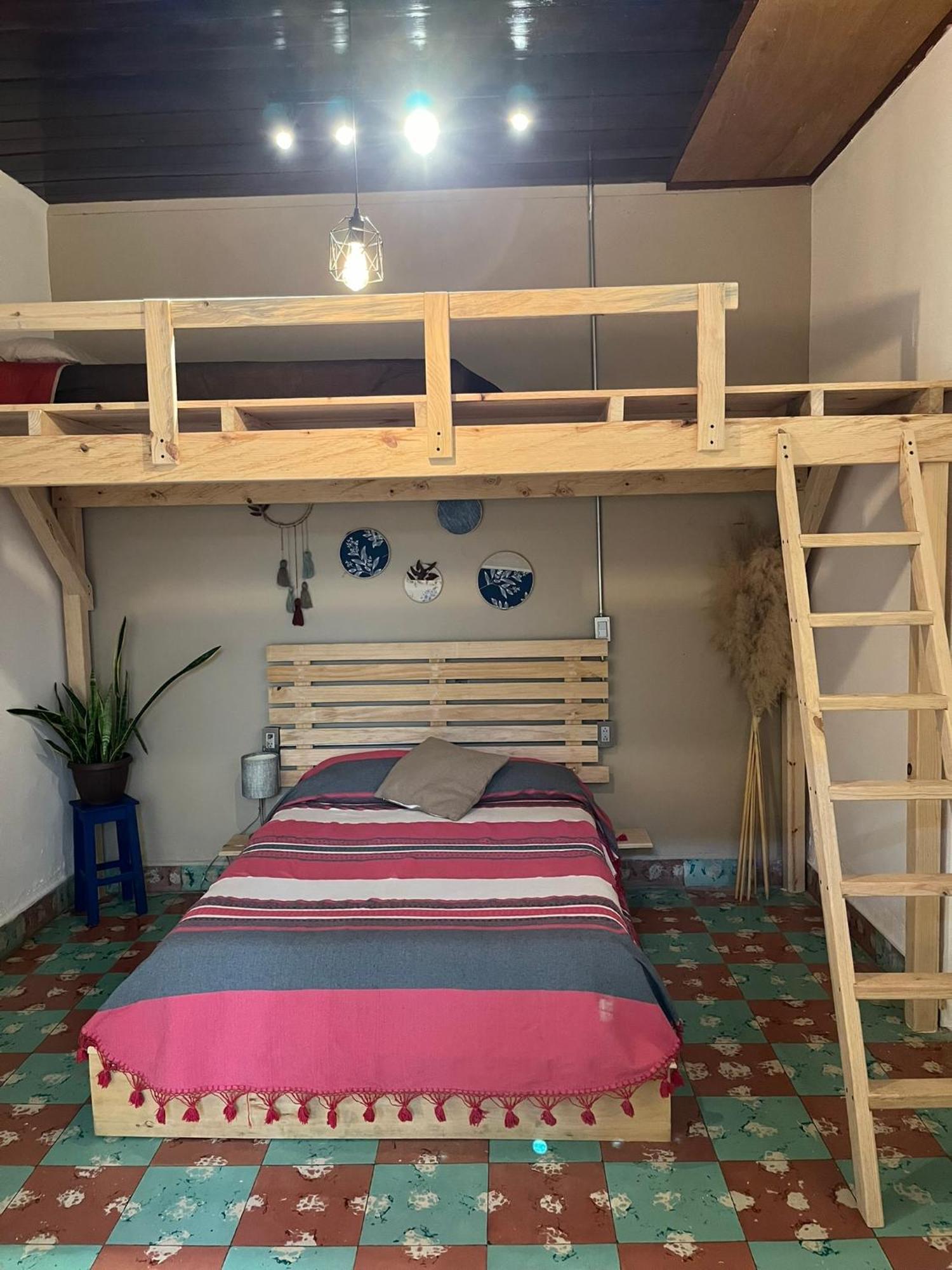 Hostal Casa Gaia Сан-Кристобаль-де-Ла-Касас Экстерьер фото